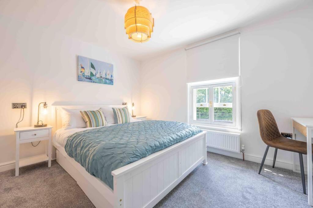 The Lymington Sailor'S Cottage Extérieur photo