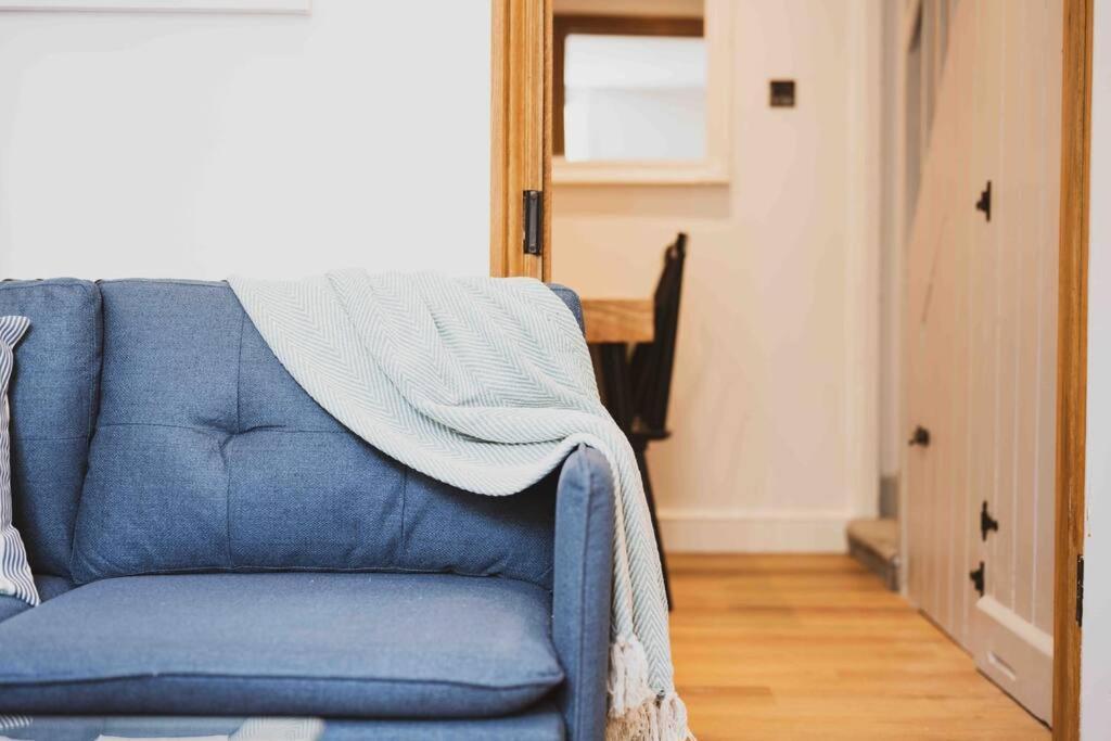 The Lymington Sailor'S Cottage Extérieur photo